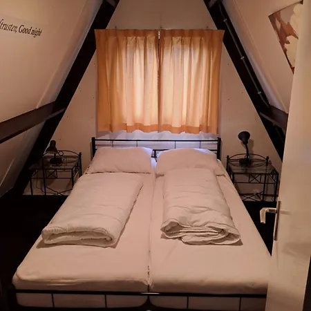 Hotel 127