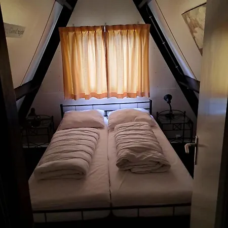 Hotel 127